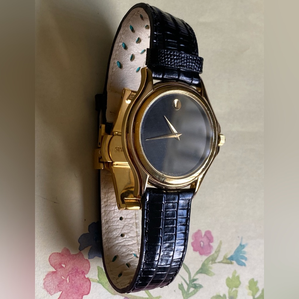 Movado 87-D1-863 Goldtone Black Museum Dial Lizard Strap with deployment clasp